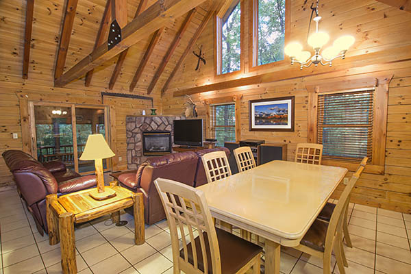 Hummingbird Cabin Hocking Hills Premier Cabins Located In